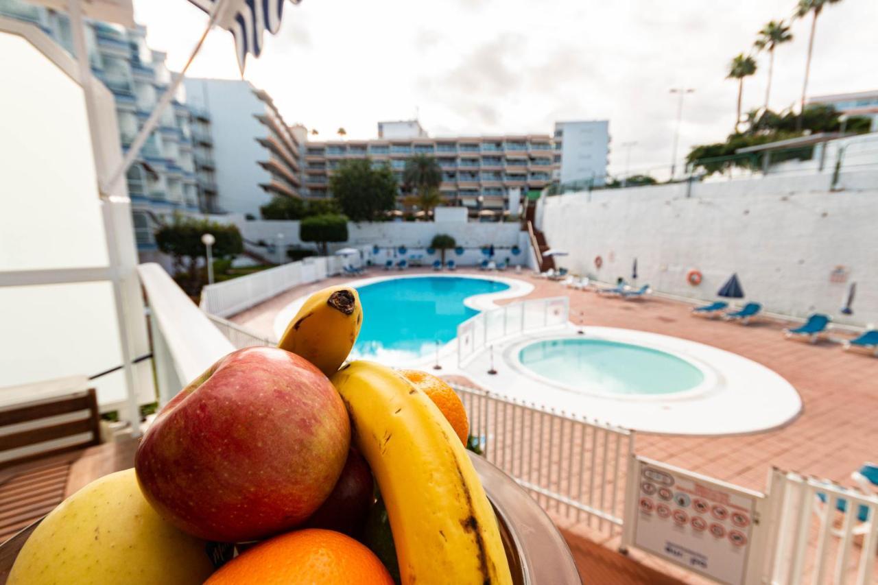 Serenity Yumbo: Beachside Apartment with Free Wi-Fi and Concierge Playa del Ingles  Exterior photo